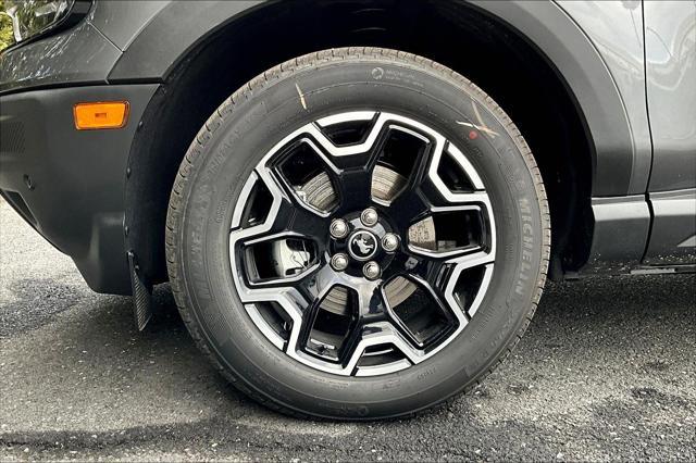 new 2025 Ford Bronco Sport car, priced at $39,665