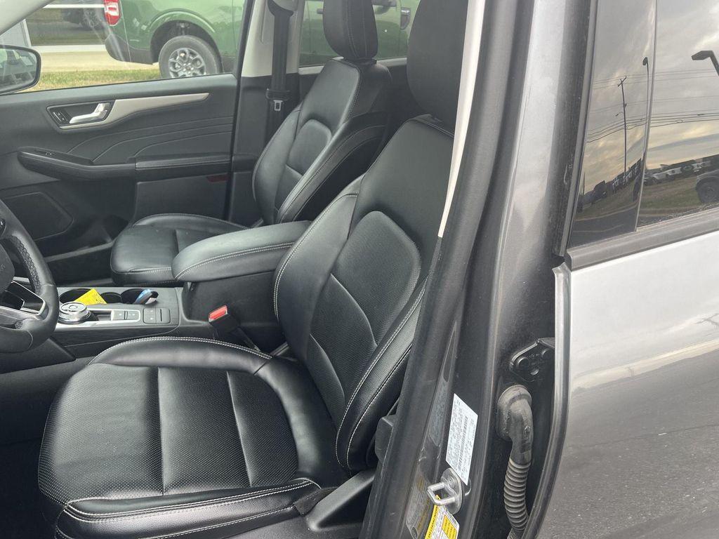 used 2022 Ford Escape car, priced at $22,099