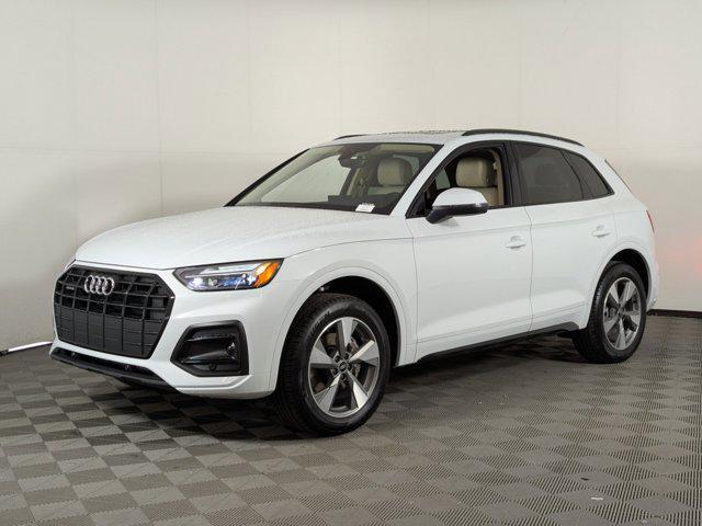 new 2025 Audi Q5 car, priced at $47,251