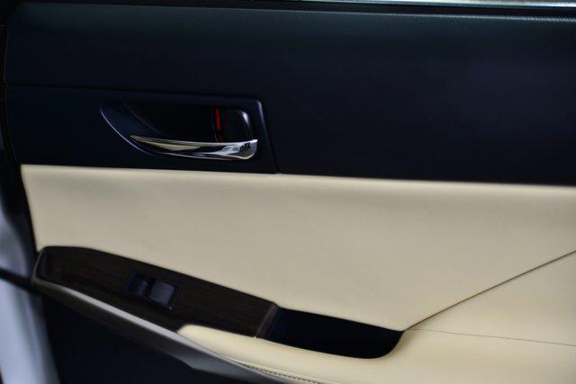 used 2014 Lexus IS 250 car, priced at $18,999