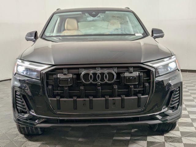 new 2025 Audi Q7 car, priced at $69,601