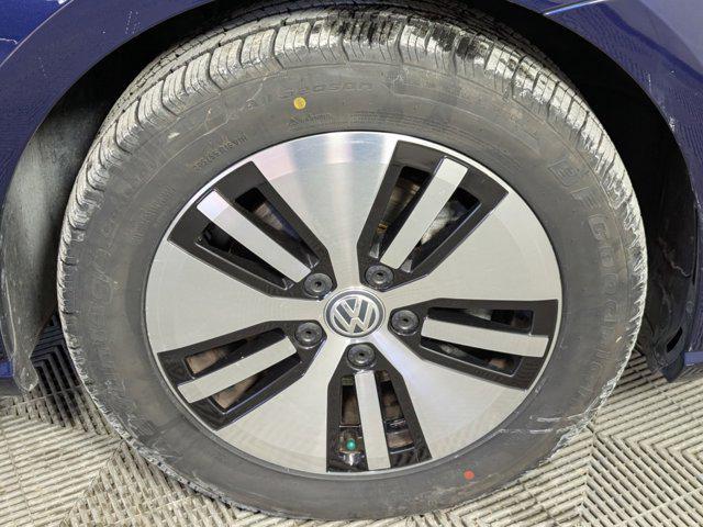 used 2017 Volkswagen e-Golf car, priced at $8,999