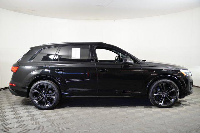 new 2025 Audi Q7 car, priced at $72,801