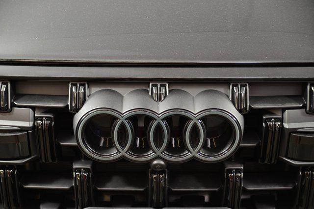 new 2025 Audi Q7 car, priced at $72,801