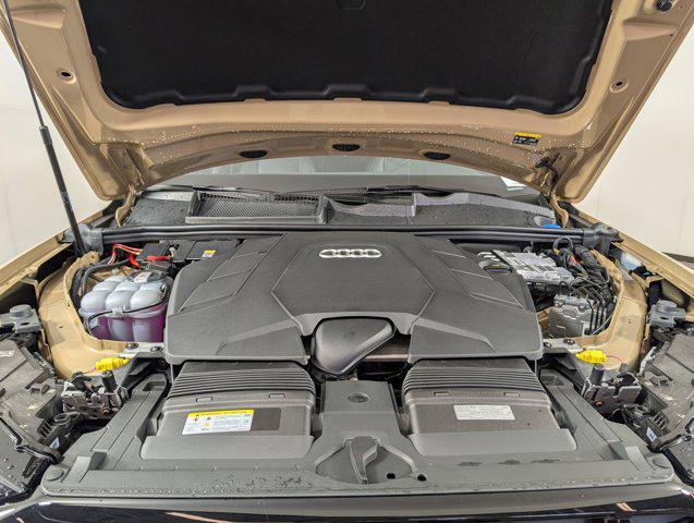 new 2025 Audi Q7 car, priced at $74,441