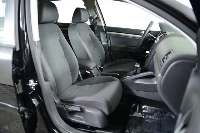 used 2009 Volkswagen Rabbit car, priced at $5,997