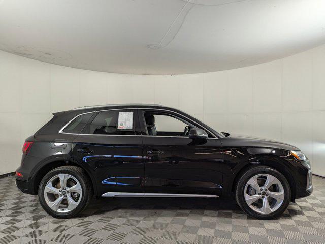 new 2025 Audi Q5 car, priced at $55,171