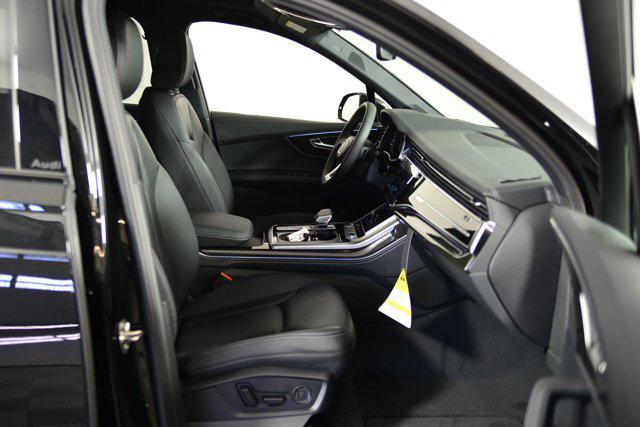 new 2025 Audi Q7 car, priced at $74,081