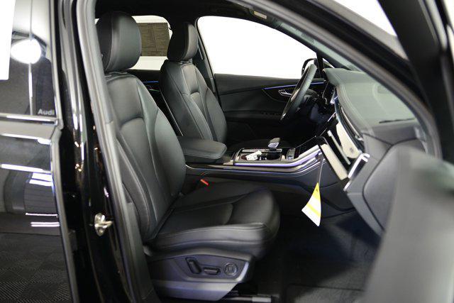 new 2025 Audi Q7 car, priced at $74,081