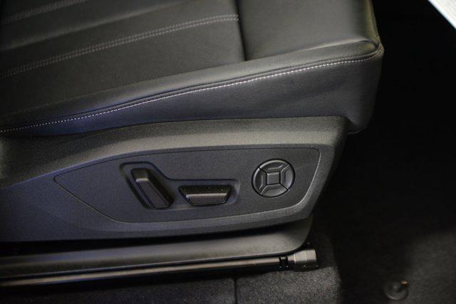 new 2025 Audi Q6 e-tron car, priced at $72,351