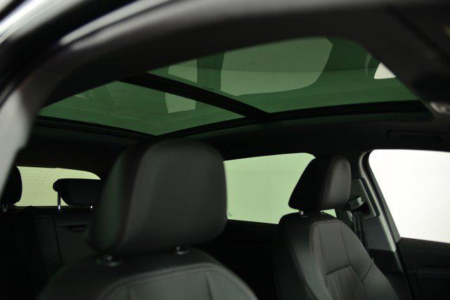 new 2025 Audi Q6 e-tron car, priced at $70,701