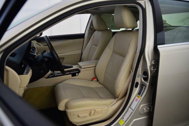 used 2013 Lexus ES 350 car, priced at $14,998
