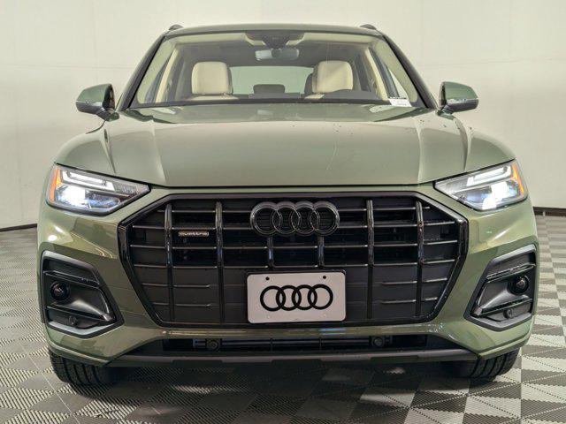 new 2025 Audi Q5 car, priced at $47,602