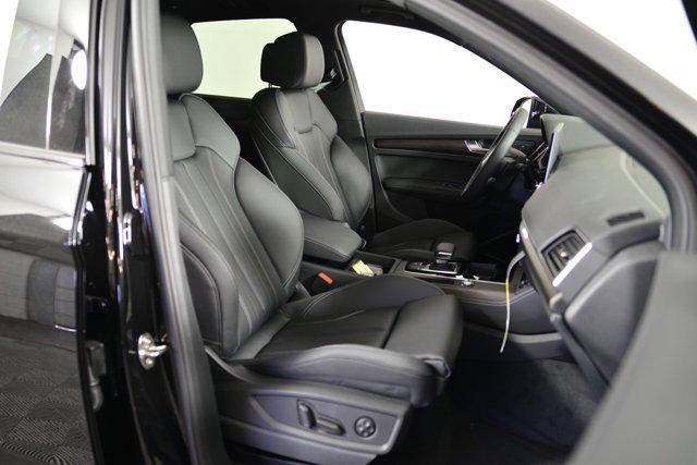 new 2025 Audi Q5 car, priced at $65,931