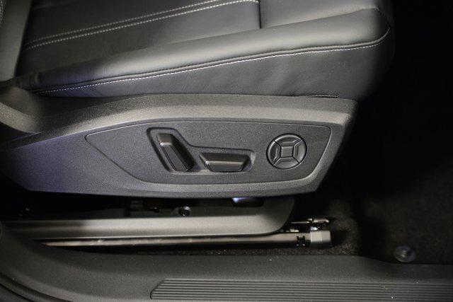 new 2025 Audi Q4 e-tron car, priced at $61,261