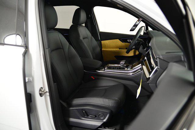 new 2025 Audi Q7 car, priced at $73,831