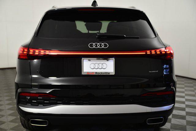 new 2025 Audi Q5 car, priced at $58,801
