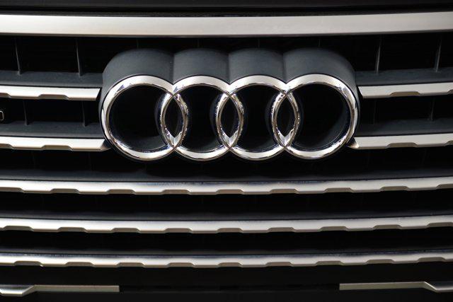 used 2019 Audi Q7 car, priced at $25,999