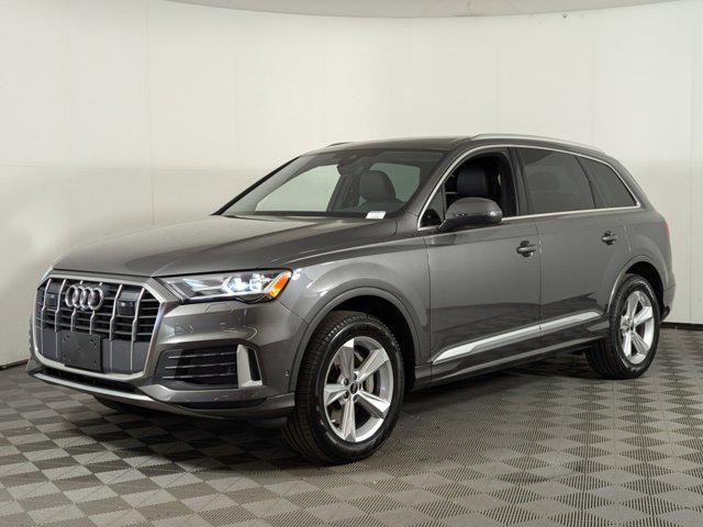 used 2023 Audi Q7 car, priced at $43,798