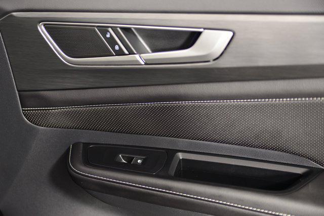 used 2024 Volkswagen Atlas Cross Sport car, priced at $32,999