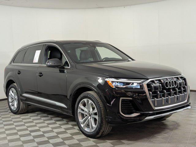 new 2025 Audi Q7 car, priced at $69,221