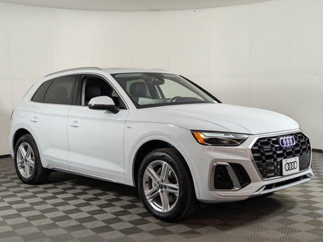 new 2025 Audi Q5 car, priced at $62,661