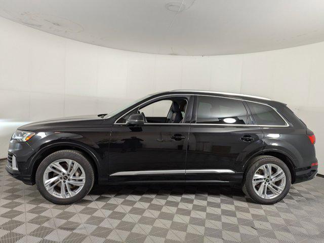 used 2023 Audi Q7 car, priced at $41,999