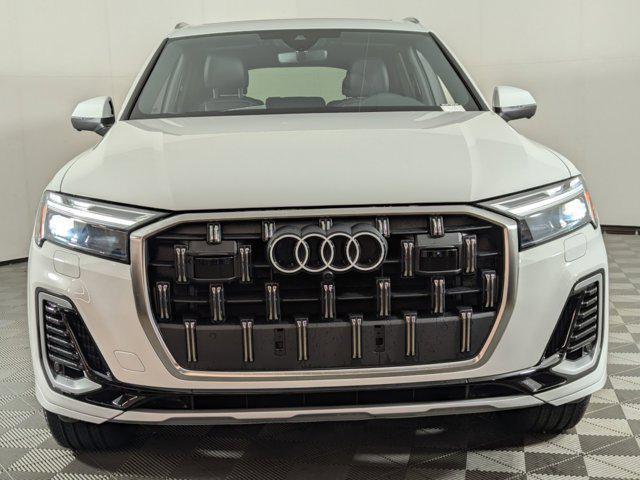 new 2025 Audi Q7 car, priced at $67,051