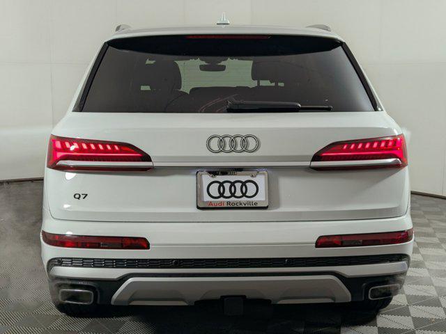 new 2025 Audi Q7 car, priced at $67,051