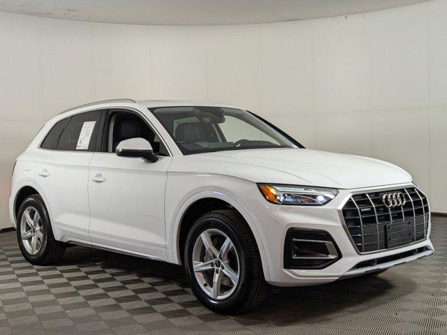 new 2025 Audi Q5 car, priced at $46,101