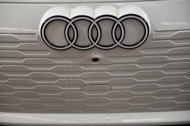 new 2025 Audi Q6 e-tron car, priced at $69,451