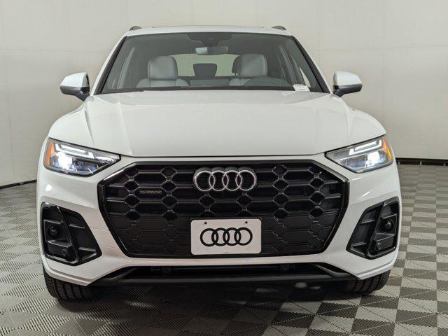 new 2025 Audi Q5 car, priced at $46,945