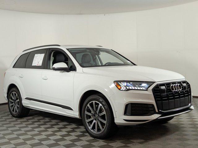 used 2023 Audi Q7 car, priced at $45,998