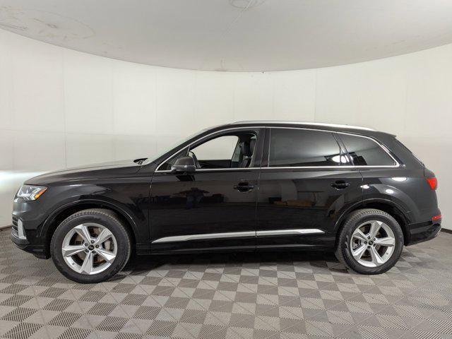 used 2024 Audi Q7 car, priced at $46,998