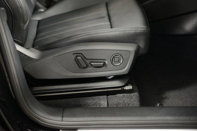 new 2025 Audi Q6 e-tron car, priced at $69,451