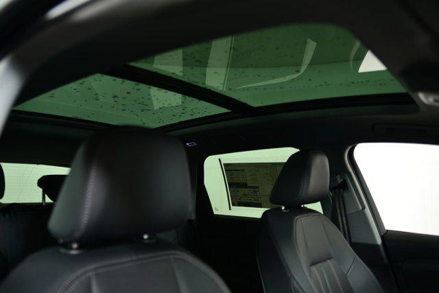 new 2025 Audi Q6 e-tron car, priced at $69,451