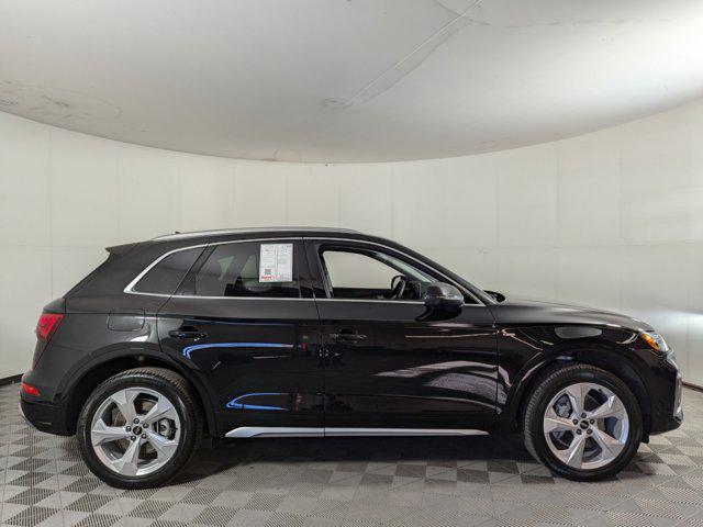 new 2025 Audi Q5 car, priced at $55,171