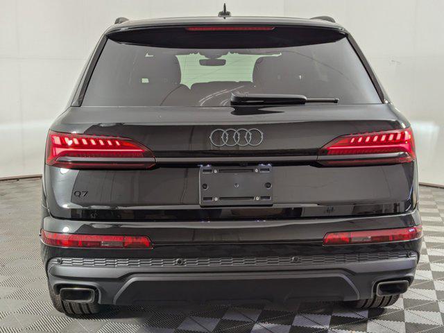 new 2025 Audi Q7 car, priced at $65,401