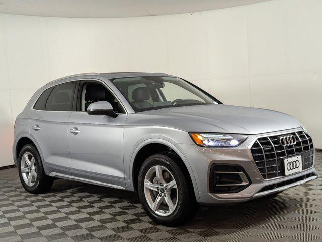 new 2025 Audi Q5 car, priced at $46,371