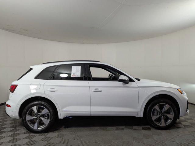 new 2025 Audi Q5 car, priced at $46,651