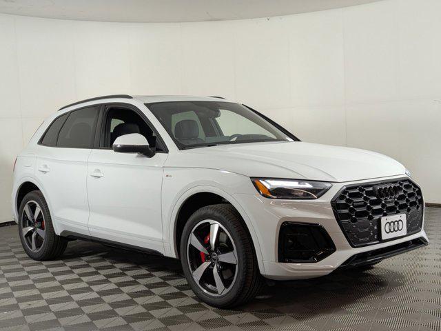 new 2024 Audi Q5 car, priced at $55,481