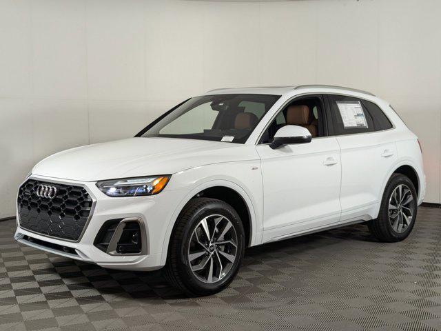 new 2025 Audi Q5 car, priced at $49,501