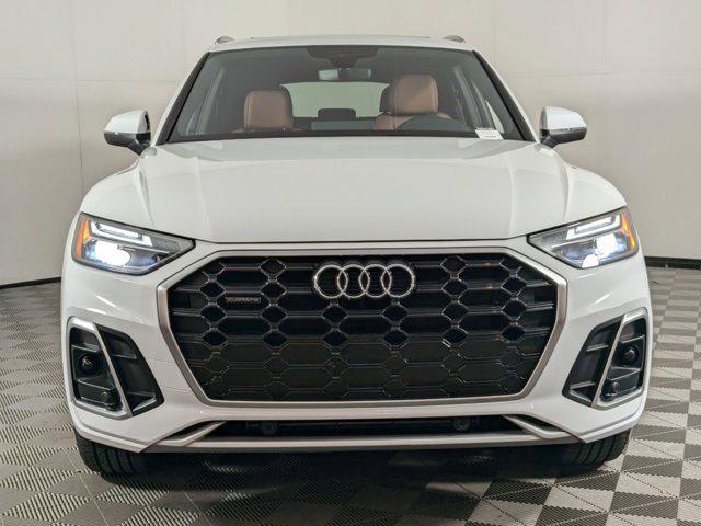 new 2025 Audi Q5 car, priced at $49,501