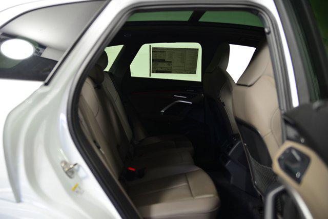 new 2025 Audi Q5 car, priced at $59,471