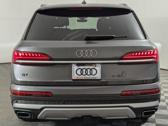 new 2025 Audi Q7 car, priced at $68,792