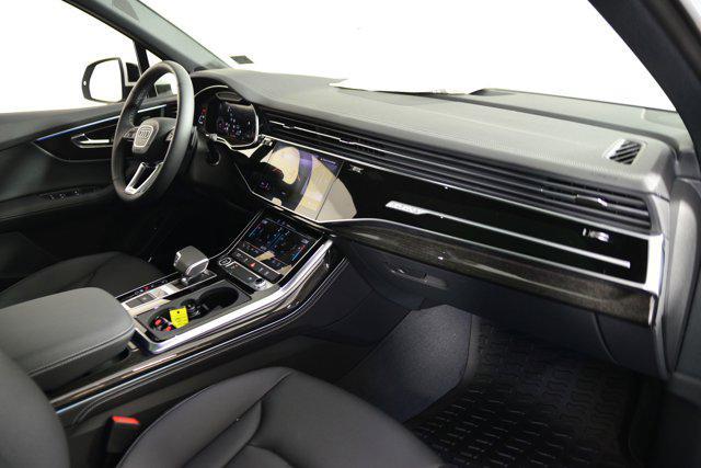 new 2025 Audi Q7 car, priced at $68,041