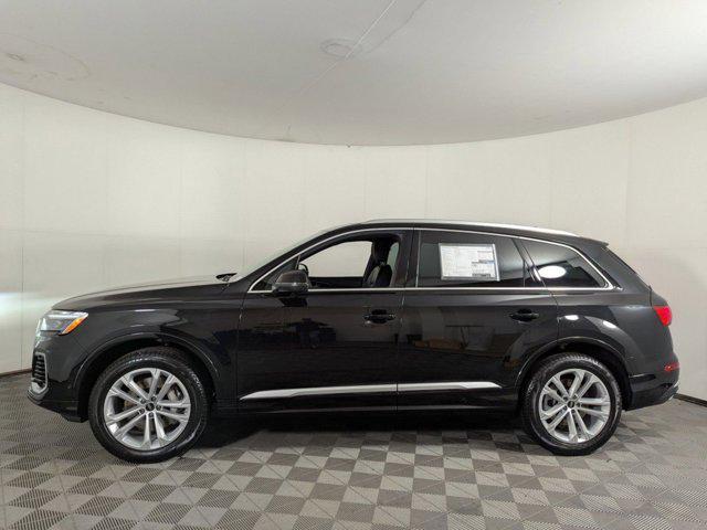 new 2025 Audi Q7 car, priced at $65,493