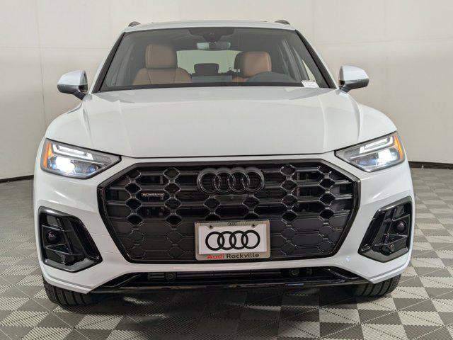 new 2025 Audi Q5 car, priced at $65,172