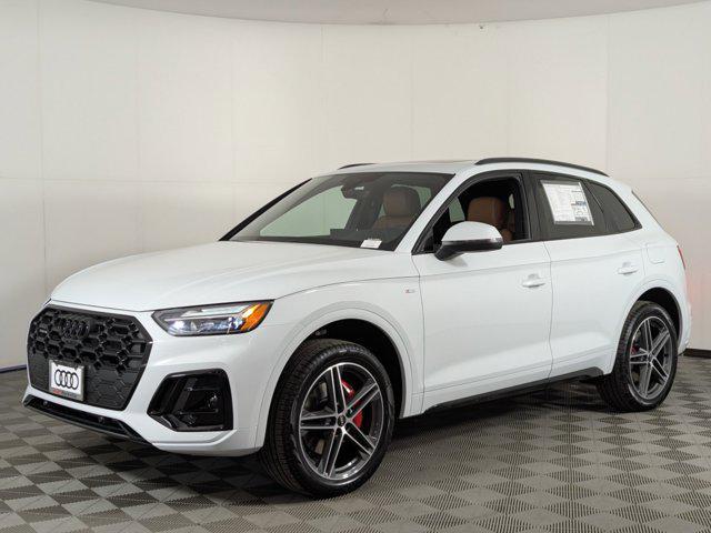 new 2025 Audi Q5 car, priced at $65,172