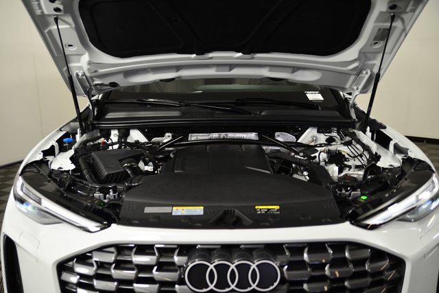 new 2025 Audi Q5 car, priced at $61,291